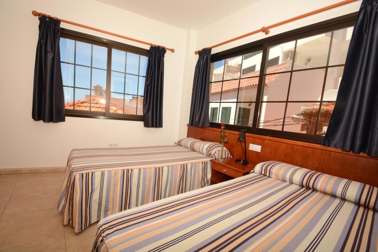 Apartamentos Andrea Calera Εξωτερικό φωτογραφία